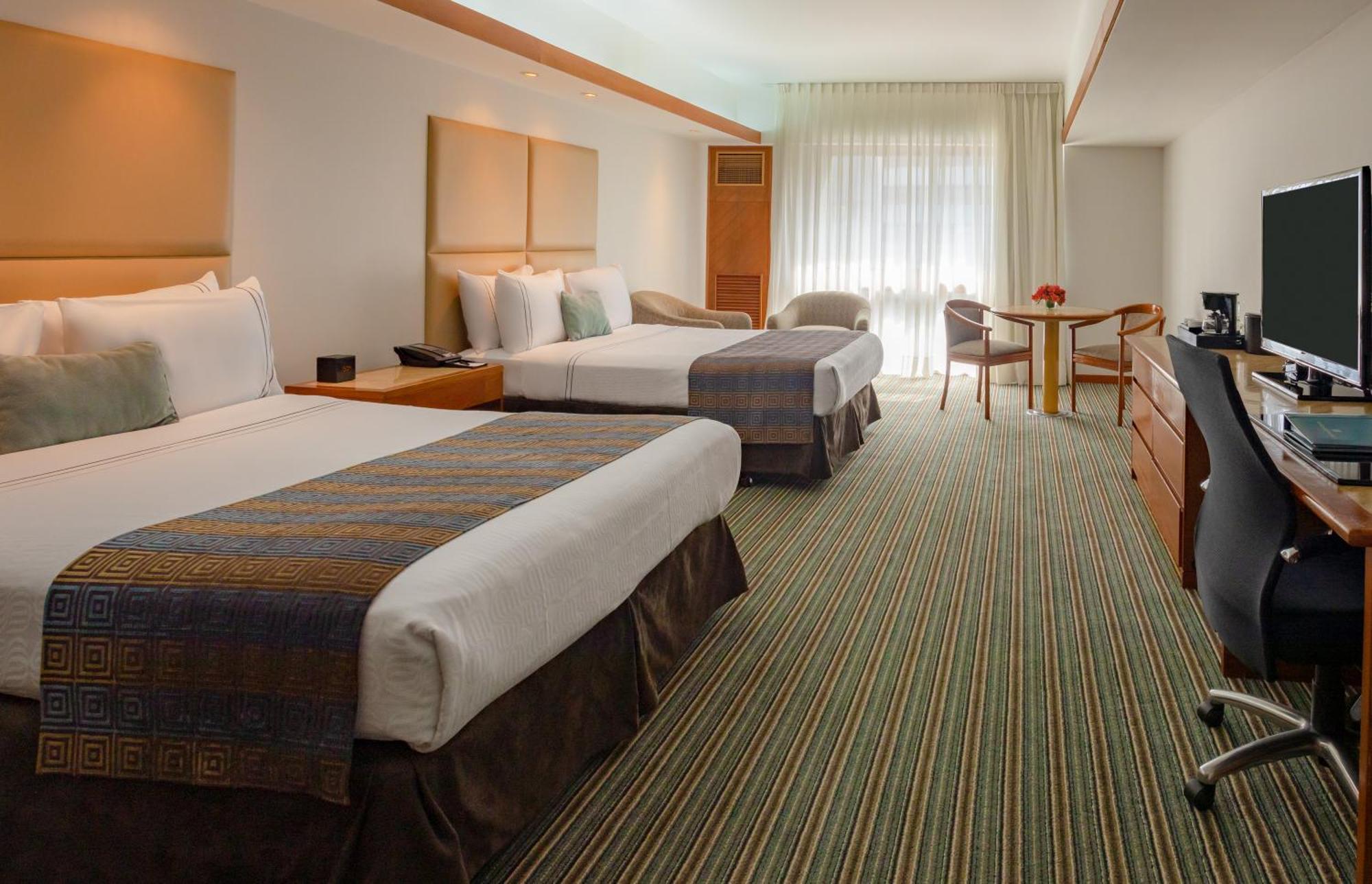 Sonesta Hotel El Olivar Lima Exterior foto A typical room at the hotel